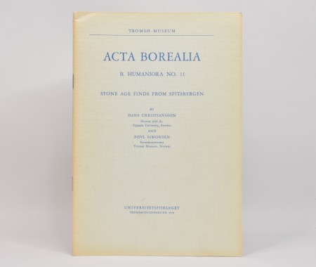 Hans Christiansson & Povl Simonsen:  Stone age finds from Spitsbergen.  