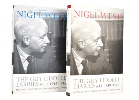 Nigel West (ed.) : The Guy Liddell Diaries. Vol I-II.