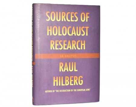 Raul Hilberg: Sources of Holocaust Research. 