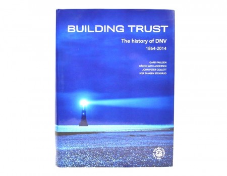 Gard Paulsen m. fl.  Building Trust. 