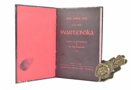 Tor Åge Bringsværd:  Den sorte bog ocksaa kaldet Svarteboka.