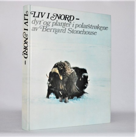 Liv i nord- dyr og planter i polarstrøkene. 