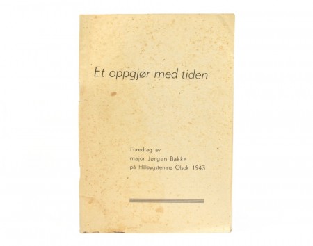 ( Jørgen Bakke)  Et oppgjør med tiden.  