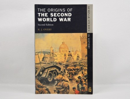 R. J. Overy: The origins of the second world war. 