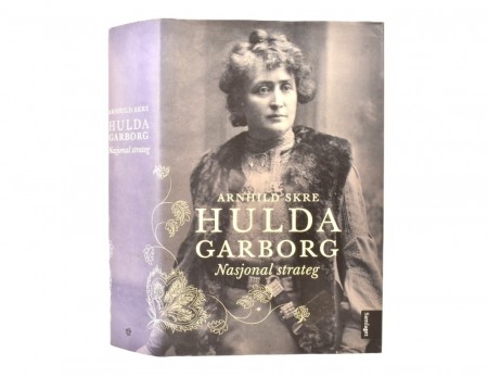 Arnhild Skre:  Hulda Garborg. 