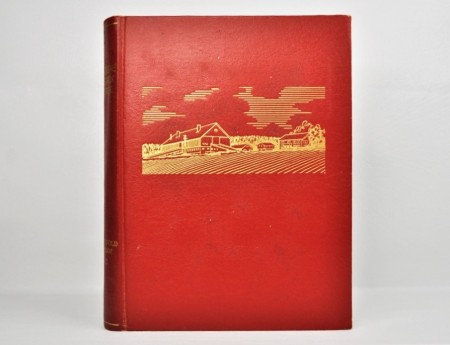 L. K. Storhaug (red) Norske gardsbruk. Østfold fylke 3.